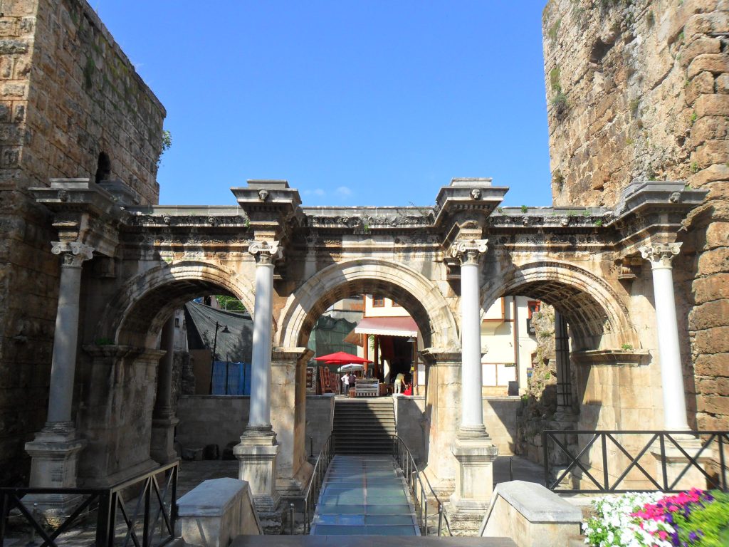 Top 10 Places to See in Antalya