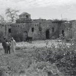 Yeni pencerede açılır Ebu Şuşa Köyü Arşiv Fotoğrafı (1948). Kaynak: Wikipedia / Abu Shusha massacre - Wikipedia